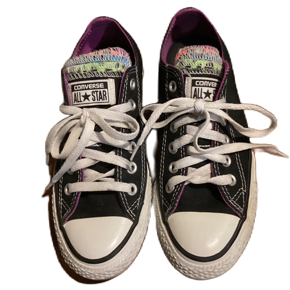 Converse classic low tops. 7